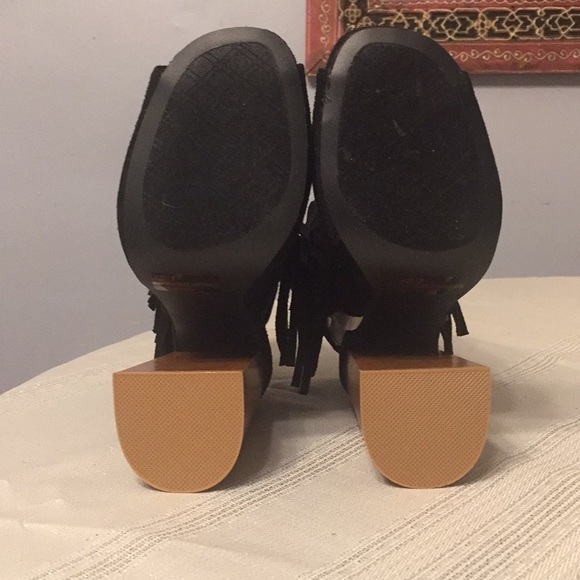 Like-New Black Fringe & Wood Heels - Picture 6 of 6